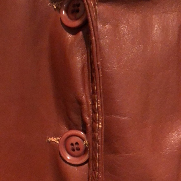 Full length leather coat - Picture 2 of 8